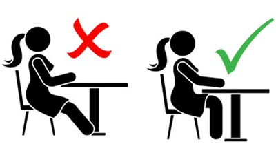 Side-by-side silhouettes comparing correct and incorrect sitting postures at a machine knitting table. One woman demonstrates proper ergonomic position while the other shows poor posture