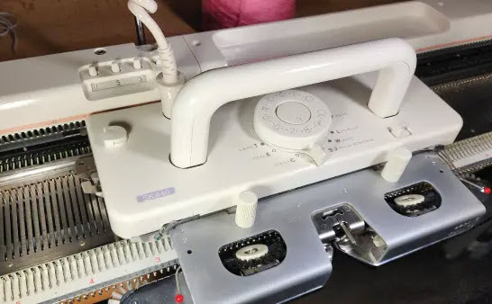 Silver Reed SK840 knitting machine